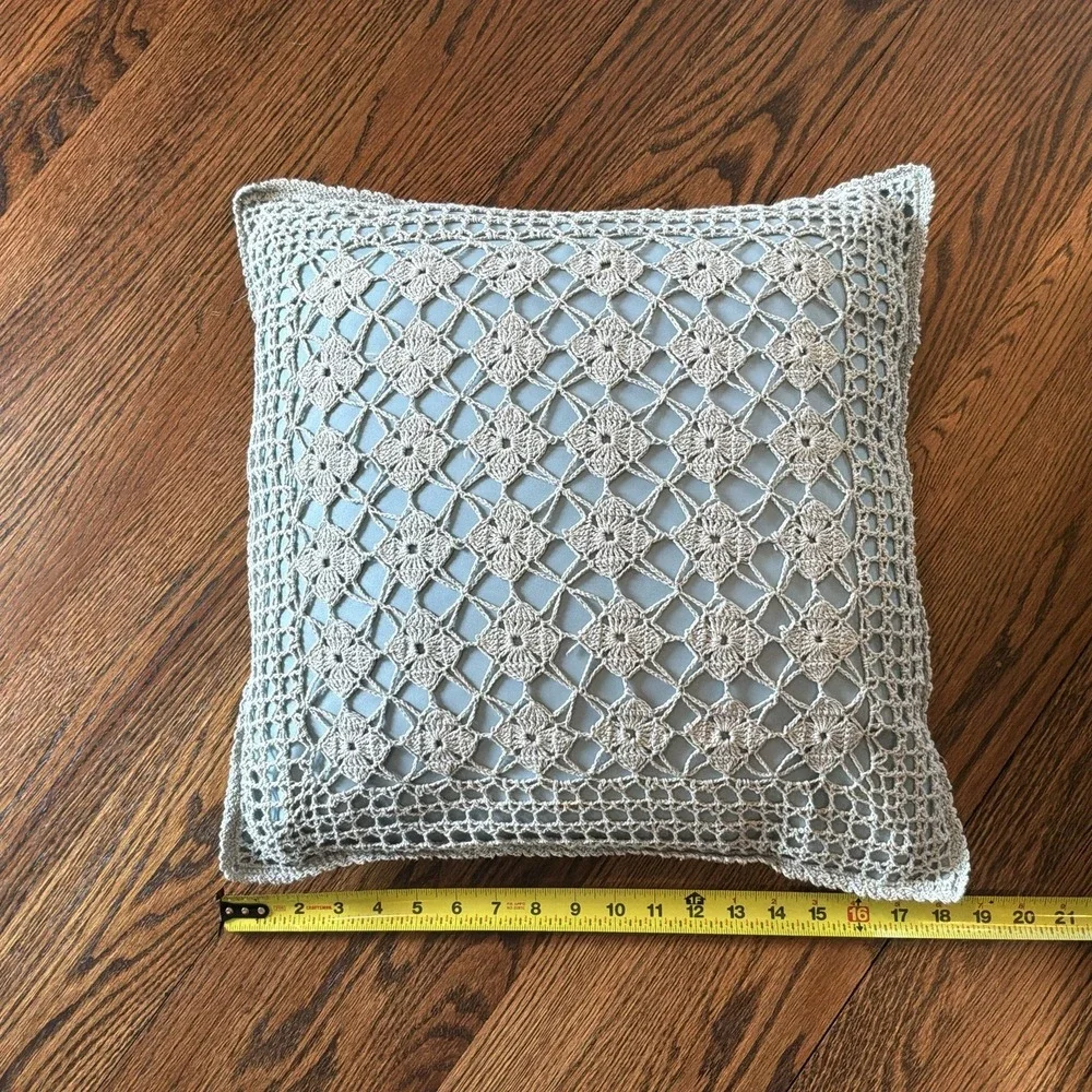 Vintage Hand Made Crochet Lace Blue Throw Pillow‎ 18